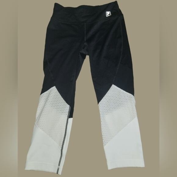 FILA‎ SPORT Mesh Panel Capri Leggings Active Workout Black and White Sz Small - Picture 3 of 8
